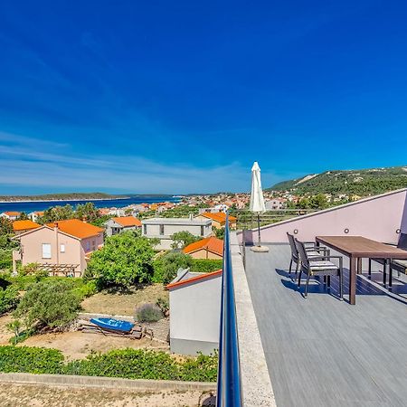 Apartments Host Barbat na Rabu Dış mekan fotoğraf